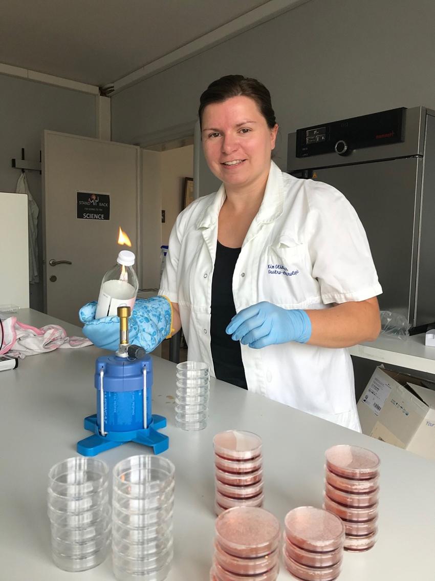 Kwaliteit dragen we hoog in het vaandel, ons labo zorgt er dan ook voor dat we telkens aan de hoogste standaarden kunnen werken en testen het bier zowel fysicochemisch, microbiologisch als organoleptisch voor we gaan bottelen.